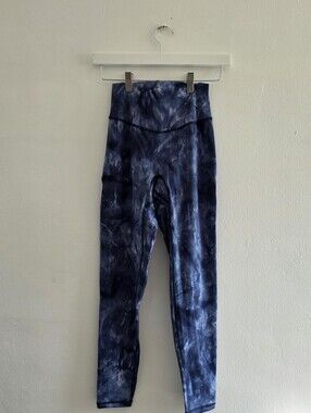 Gynshark | NWOT Elevate Blue Tie-Dye High Waisted Leggings